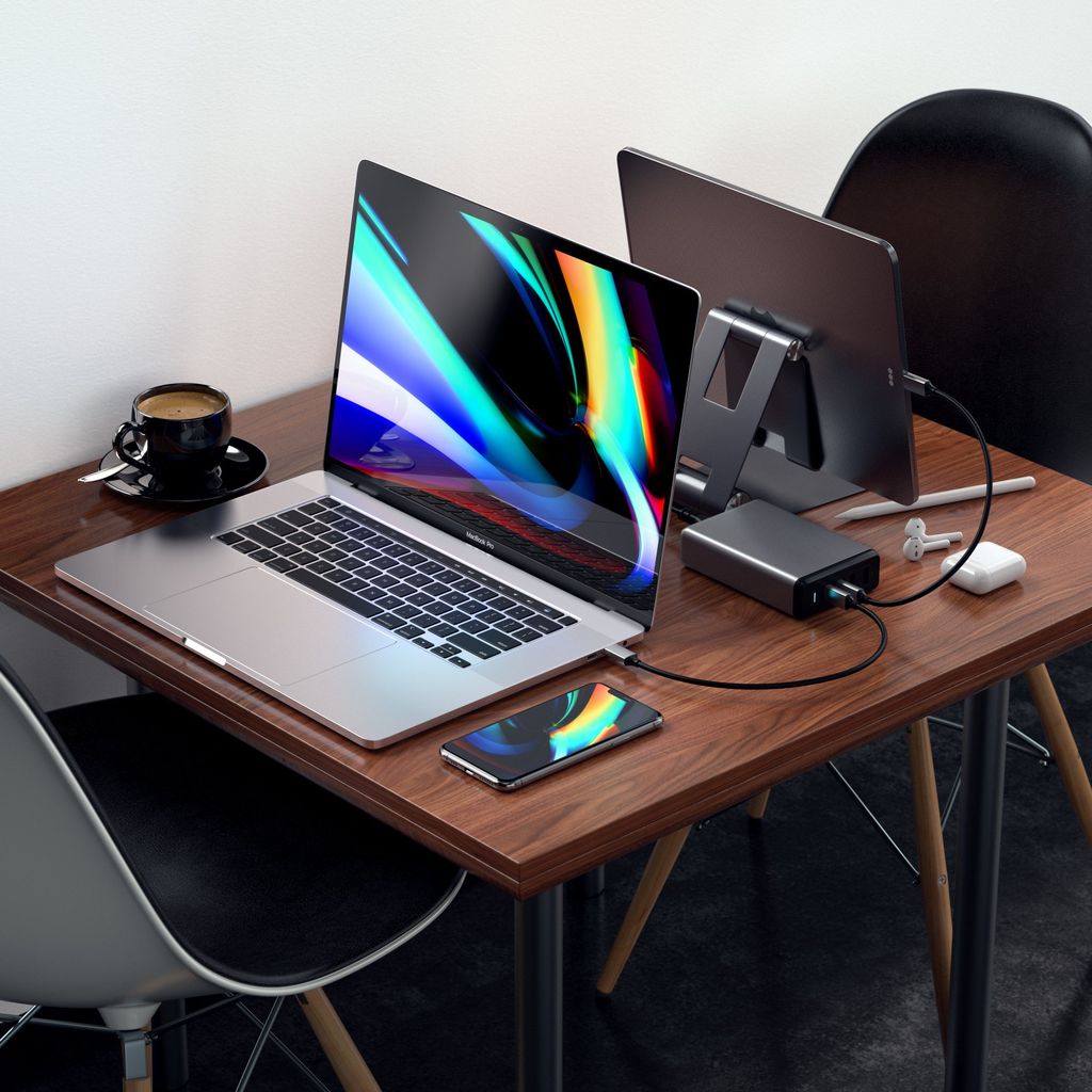 Satechi 108W Pro USB-C PD Desktop Charger - iSTYLE RS