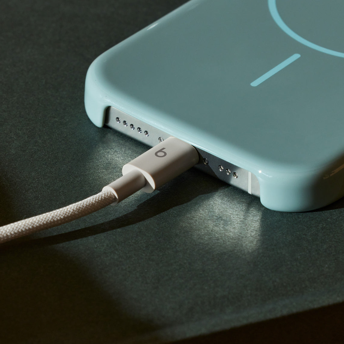 Beats USB-A to USB-C Woven Cable (1.5 m) - Surge Stone