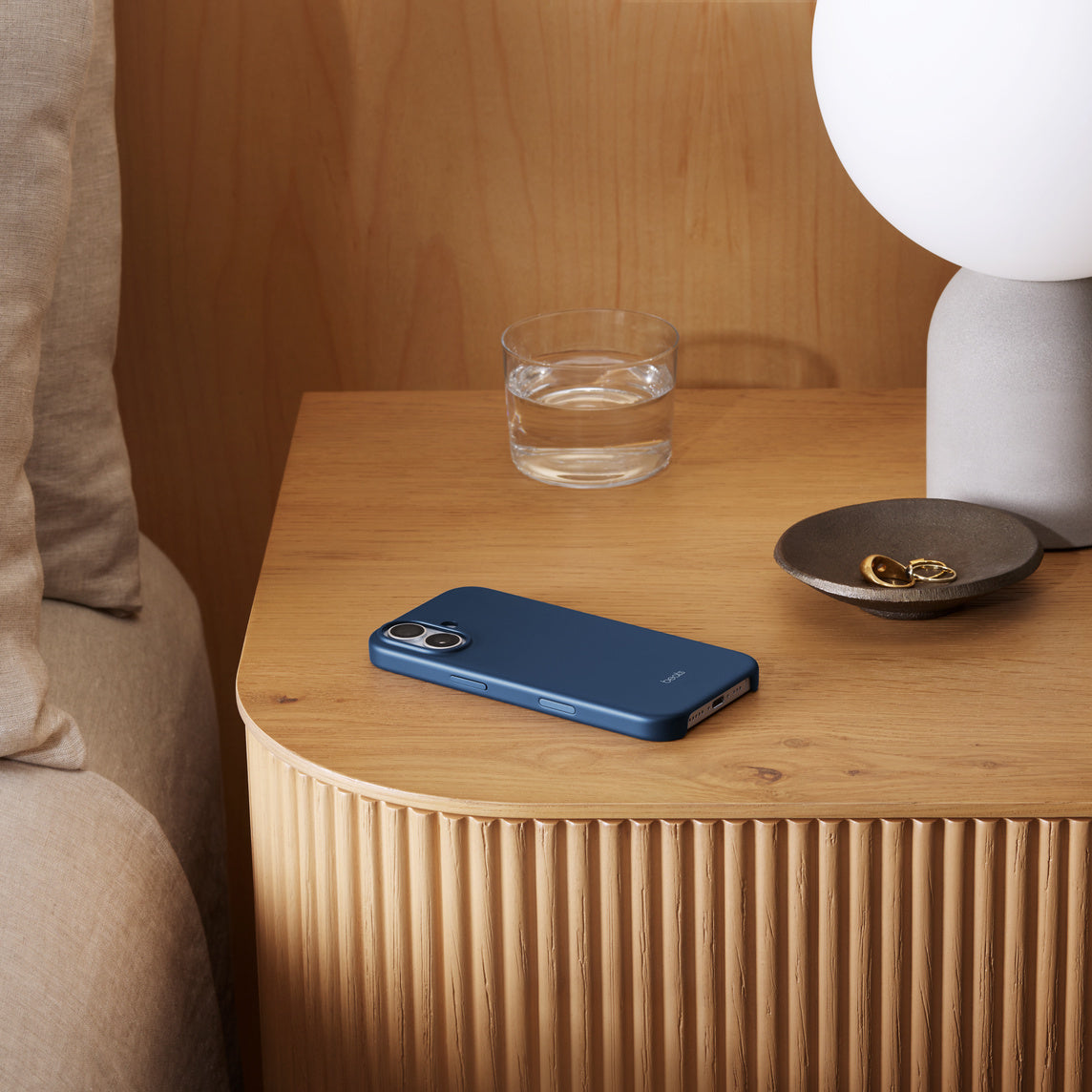 Beats iPhone 17 Case with MagSafe and Camera Control - Bedrock Blue