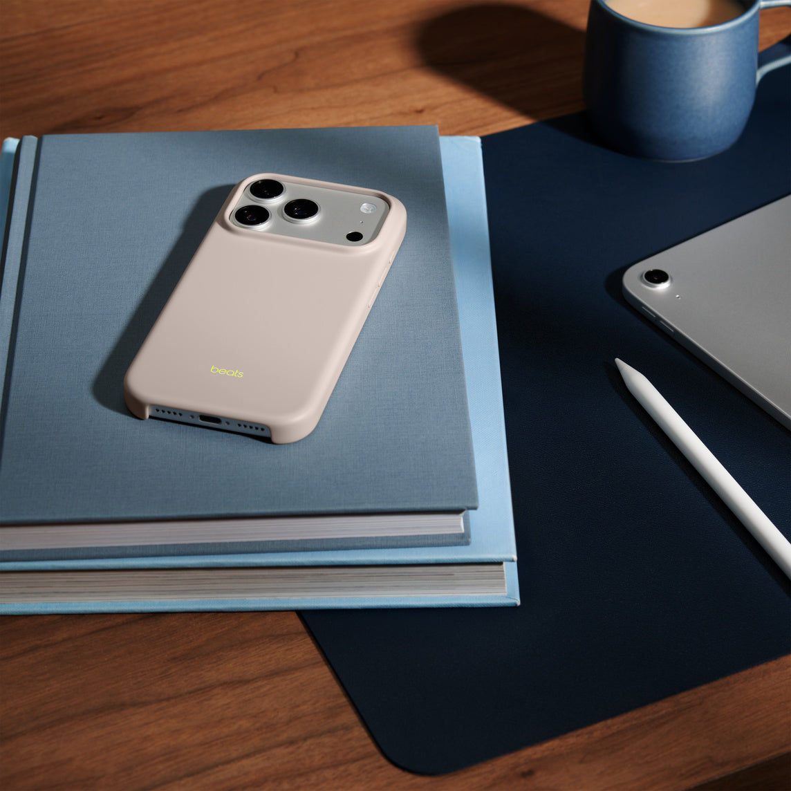 Beats iPhone 17 Pro Case with MagSafe and Camera Control - Lime Stone