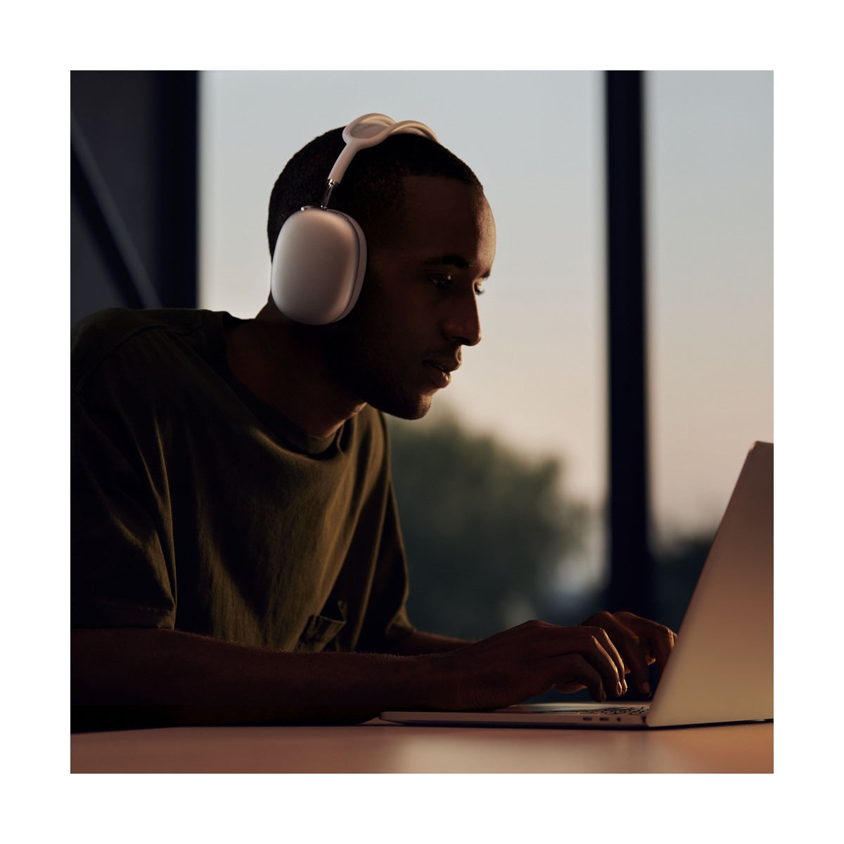 AirPods Max - Space Gray - iSTYLE RS
