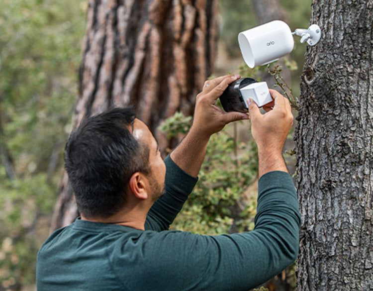 Arlo Go 2 3G/4G Outdoor Security Camera - White - iSTYLE RS