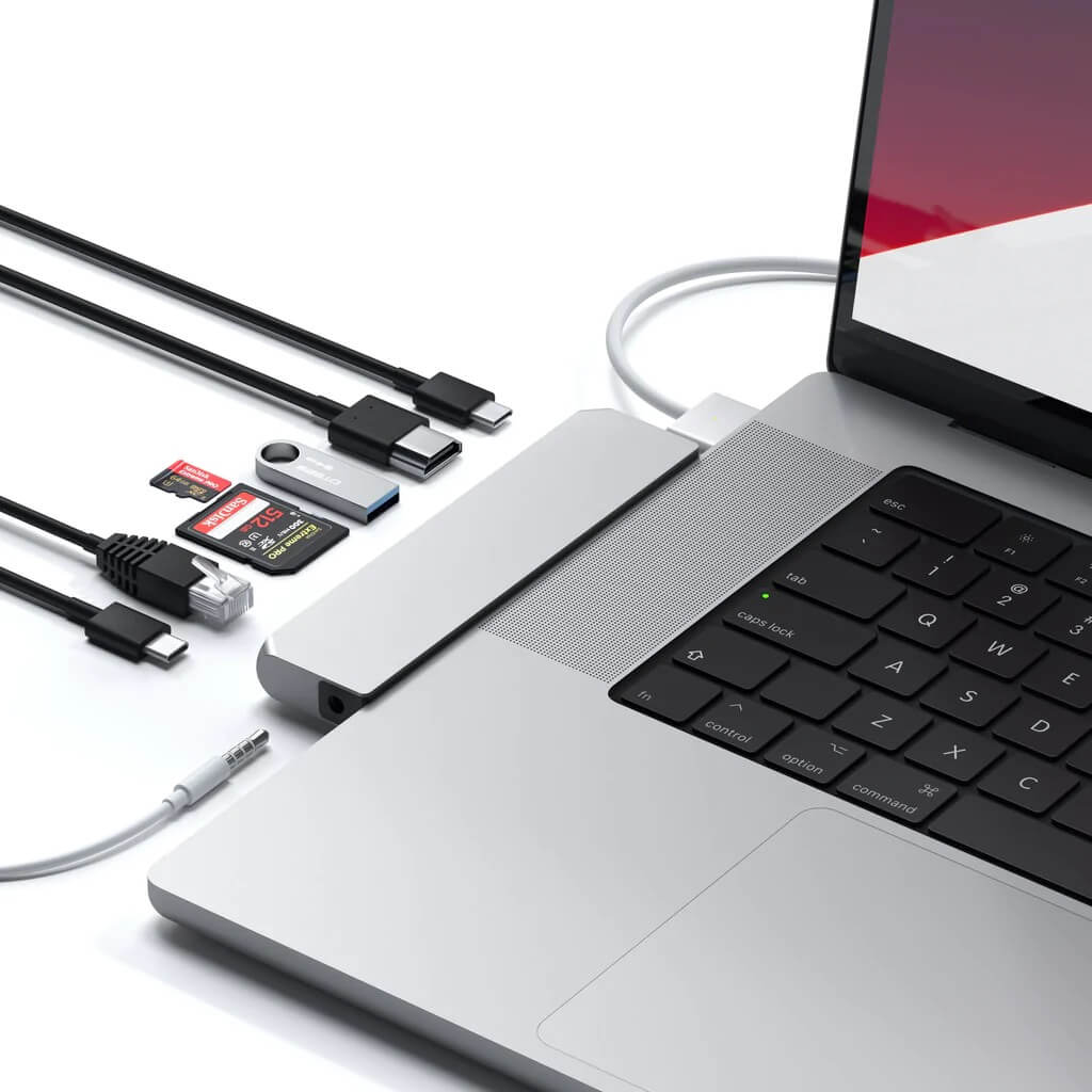 Satechi Pro Hub Max (1xUSB4,1x HDMI 4K 60Hz,1xUSB-A3.0,1x micro/SD,1xEthernet,1xUSB-C,1xAudio) - Silver - iSTYLE RS