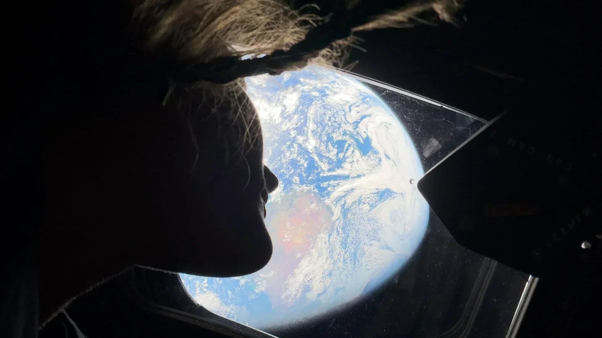 Apple iPhone u svemiru: NASA je ponela iPhone 17 Pro Max uređaje oko Meseca