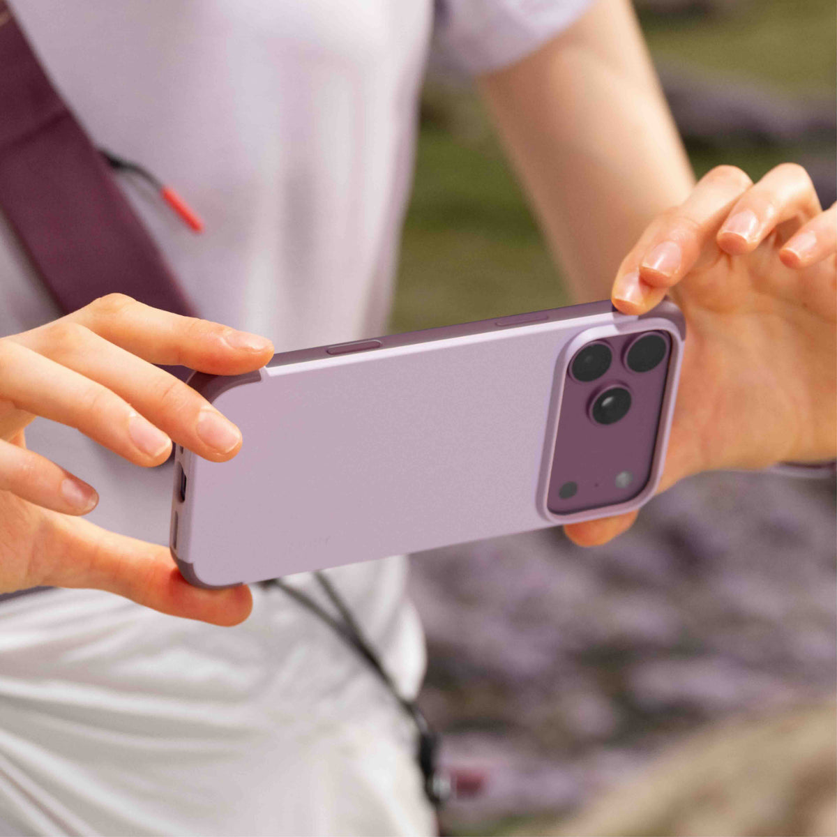 MOFT Color-blocking Snap Phone Case for iPhone 18 Pro Max - Peony + Cheery Lacquer