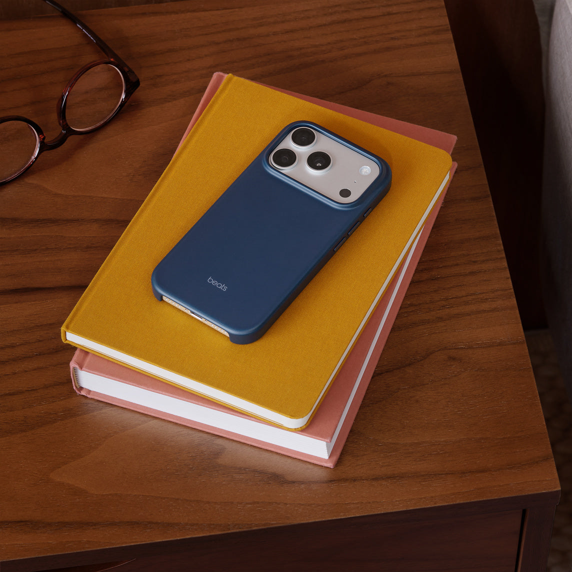 Beats iPhone 17 Pro Case with MagSafe and Camera Control - Bedrock Blue