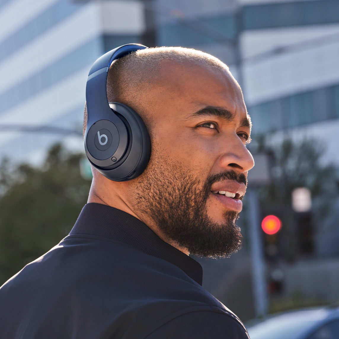 Beats Studio Pro Wireless Headphones - Navy