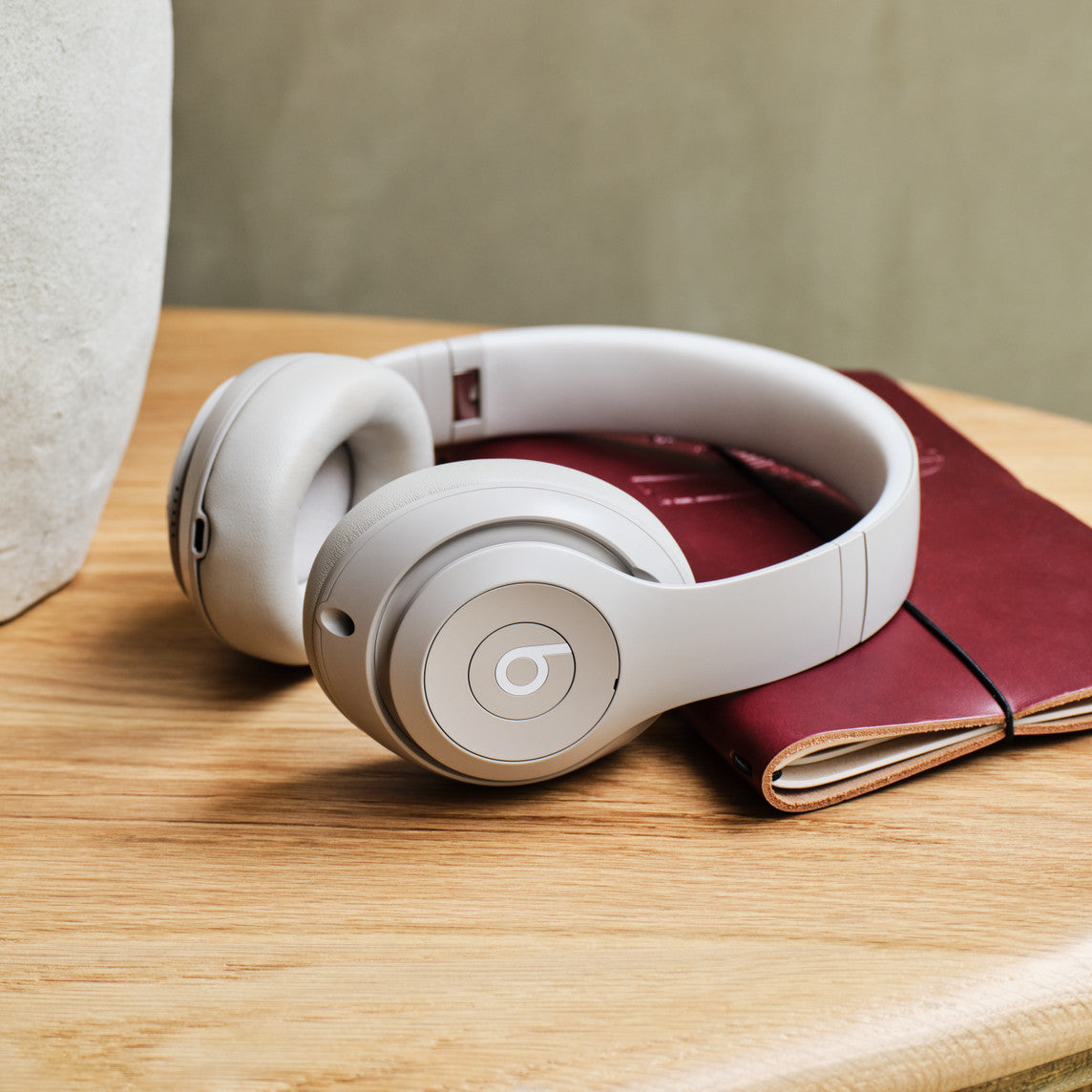 Beats Studio Pro Wireless Headphones - Sandstone
