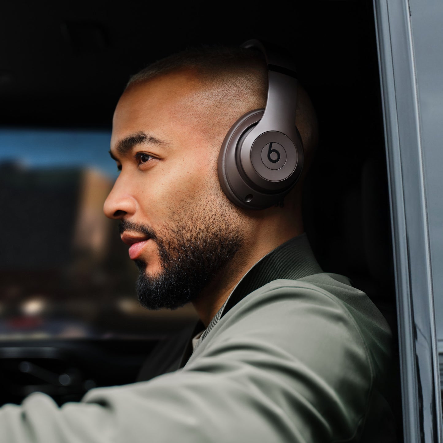 Beats Studio Pro Wireless Headphones - Deep Brown