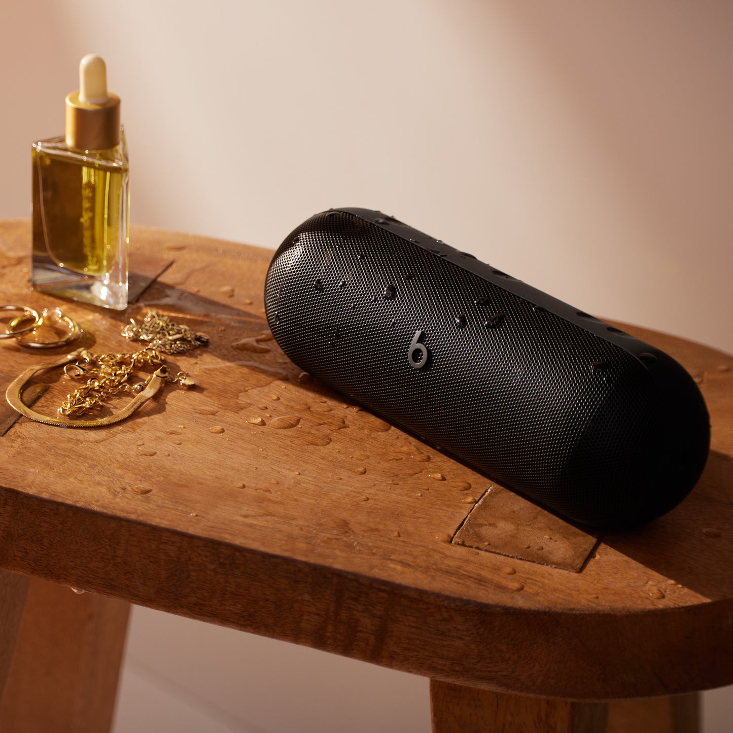 Beats Pill - Wireless Bluetooth Speaker - Matte Black