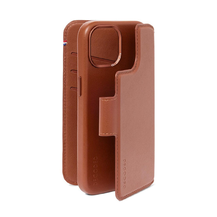 DECODED Leather Detachable Wallet for iPhone 15 Pro - iSTYLE RS