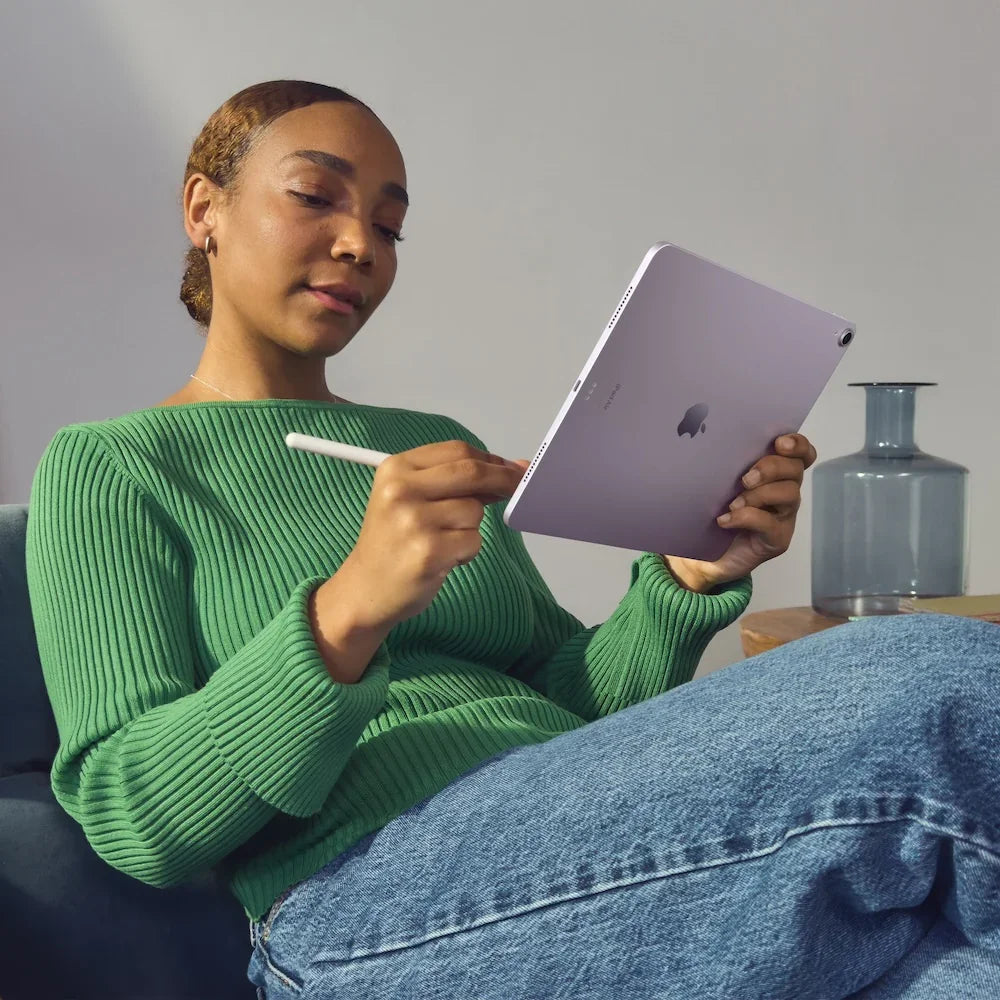 13-inčni iPad Air M2 Wi-Fi + Cellular 512GB - Space Gray - iSTYLE RS