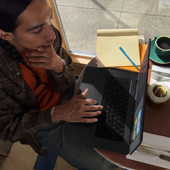16-inčni MacBook Pro M3 Max sa 14-jezgarnim CPU-om, 30-jezgarnim GPU-om, 36GB objedinjene memorije i 1TB SSD - Space Black (Copy) - iSTYLE.rs