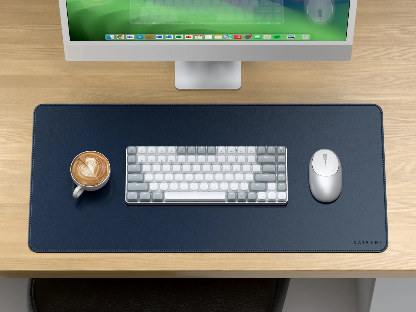 Satechi Vegan-Leather Premium Desk Mat - Blue - iSTYLE RS